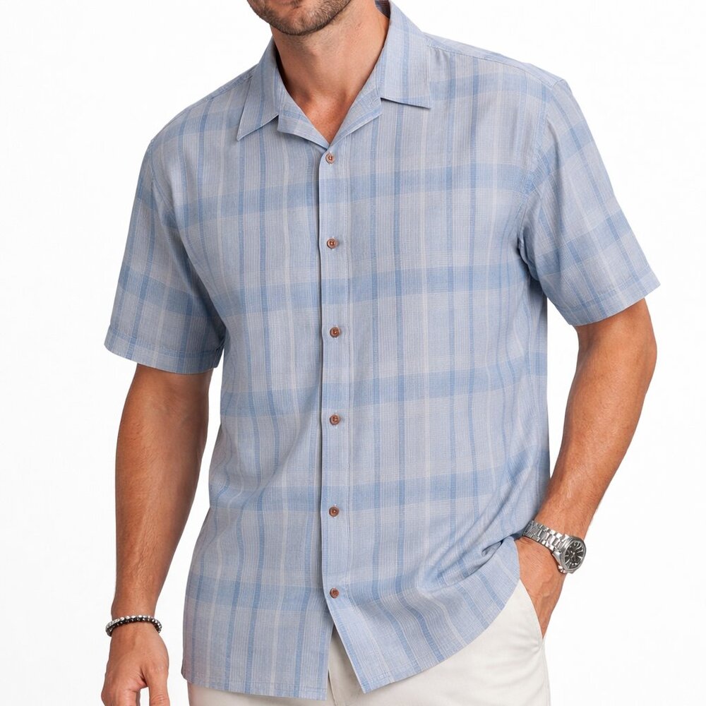 Montique Mens Short Sleeve Button Up Shirt Blue Plaid XL Casual Resortwear Airy
